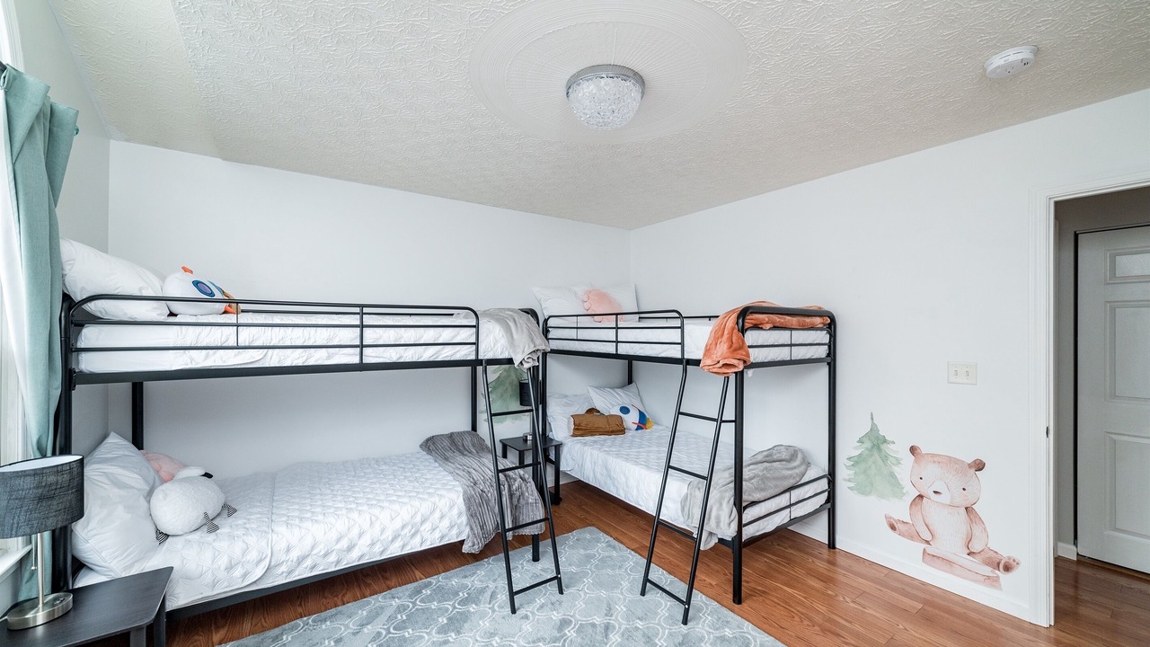 Photo of Bedroom in McGaheysville