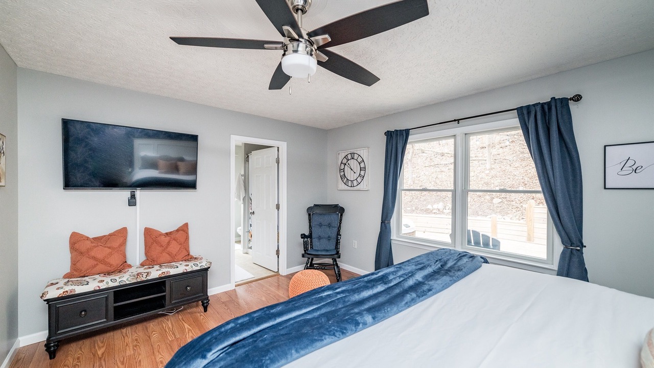 Photo of Bedroom in McGaheysville