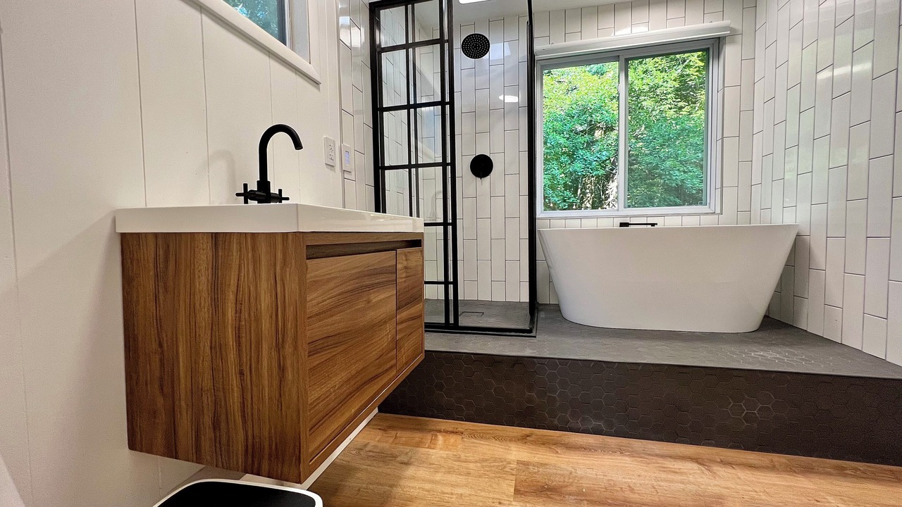 Photo of Bathroom in Lakeville