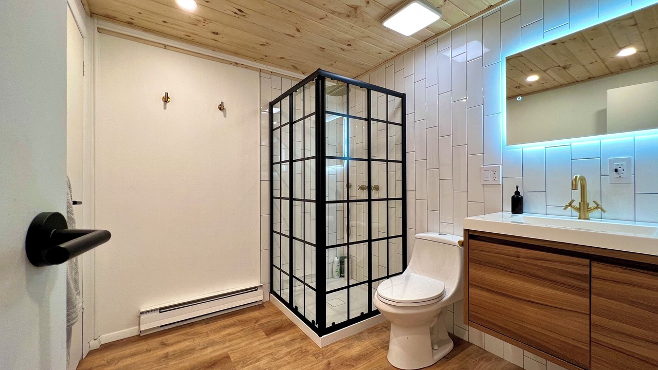 Photo of Bathroom in Lakeville