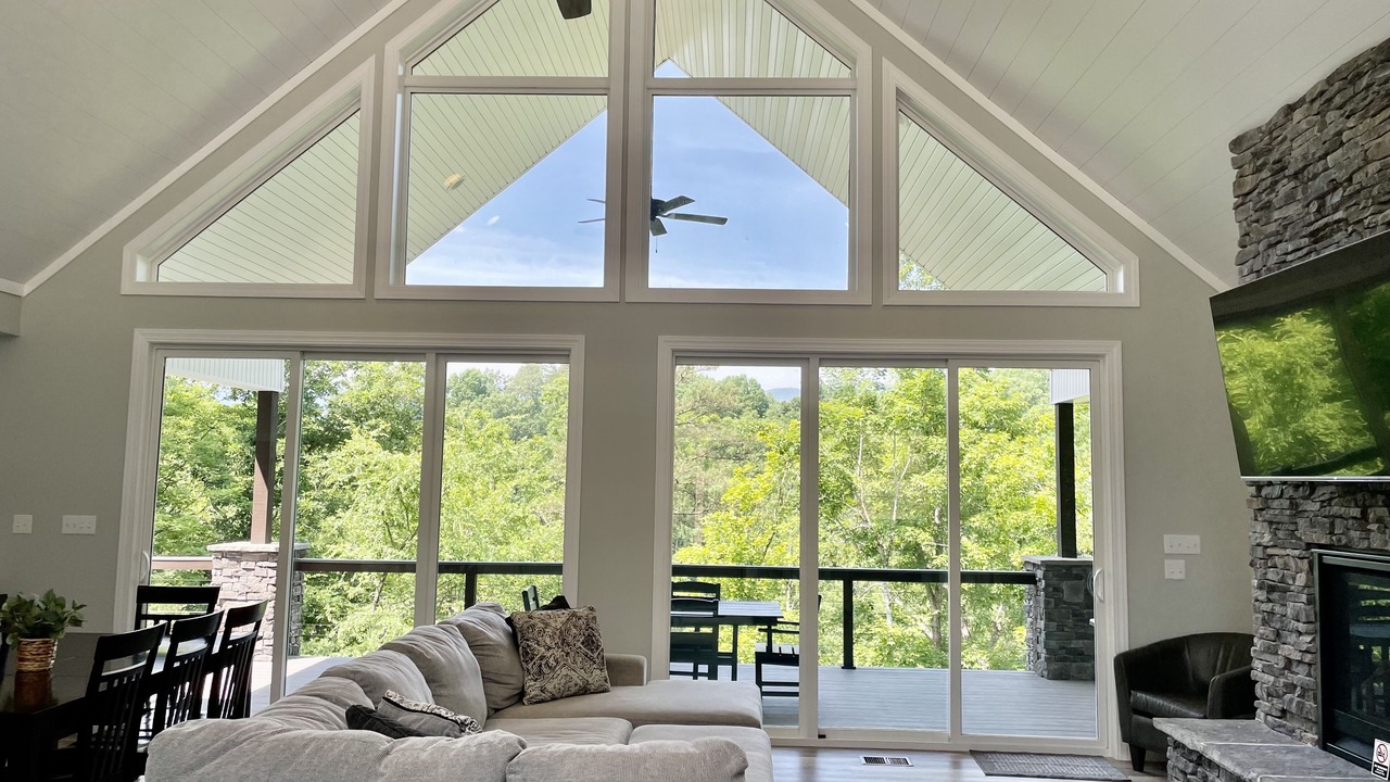 Photo of Livingroom in Jacksboro