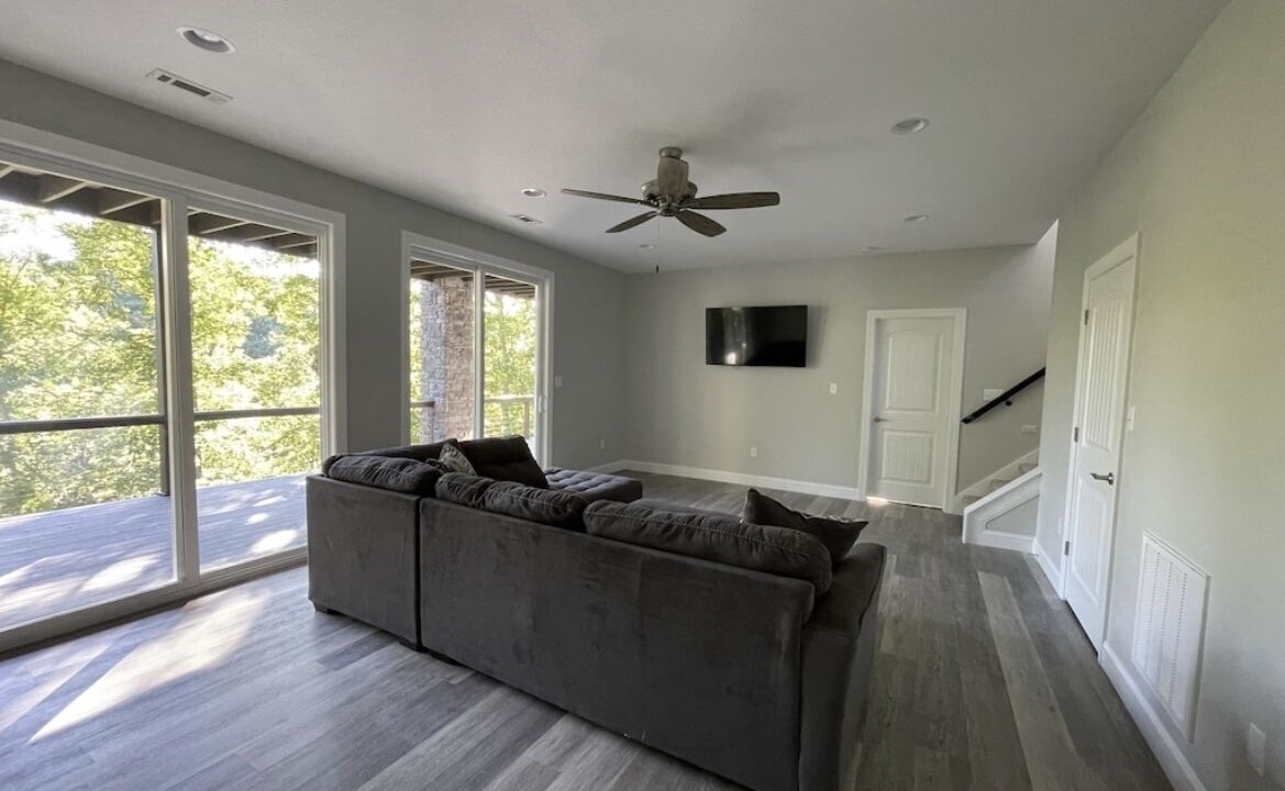 Photo of Livingroom in Jacksboro