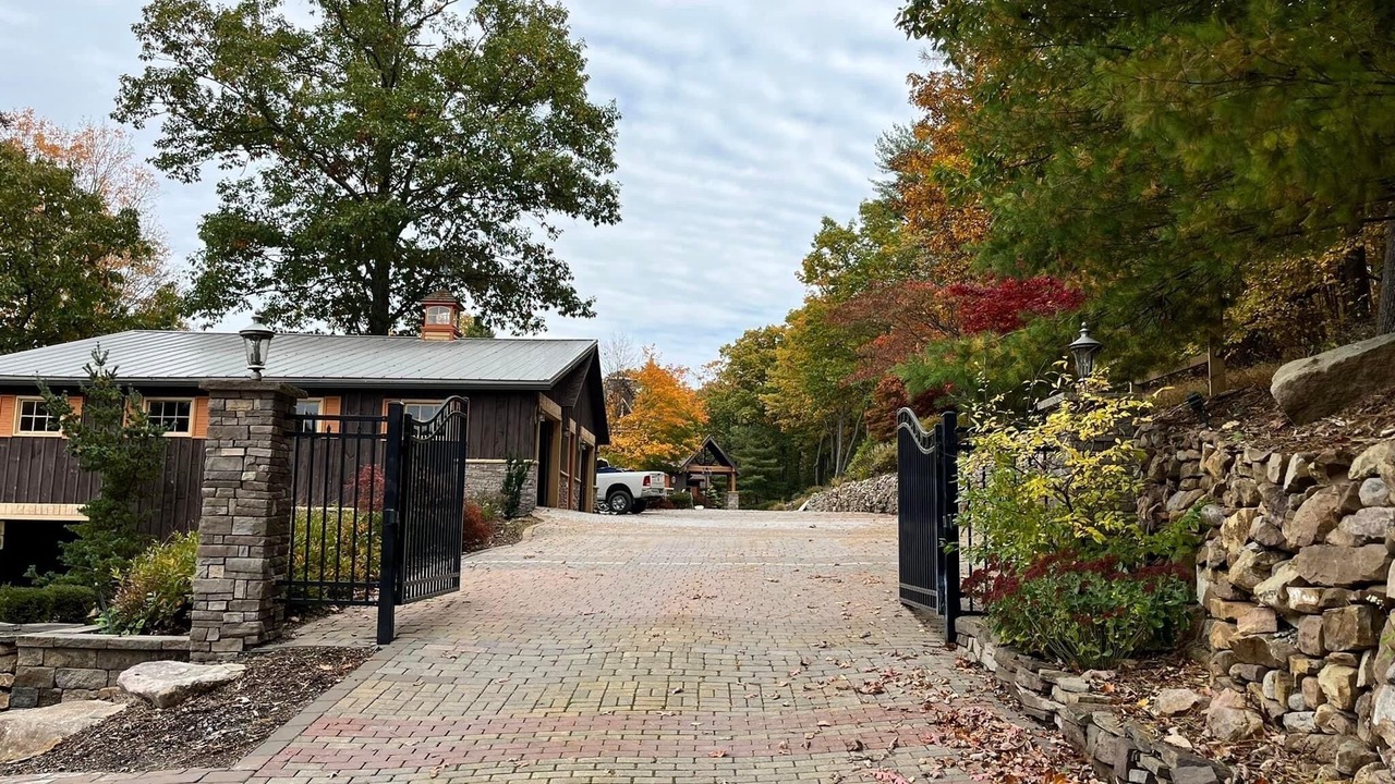 Photo of Outdoor in Petersburg
