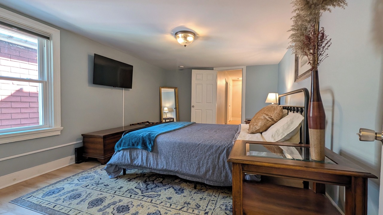 Photo of Bedroom in Harrisburg - Hershey