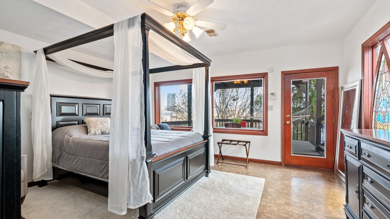 Photo of Bedroom in Pittsburgh