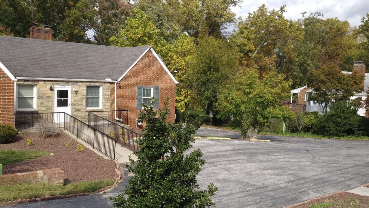 Photo of Outdoor in Hillandale