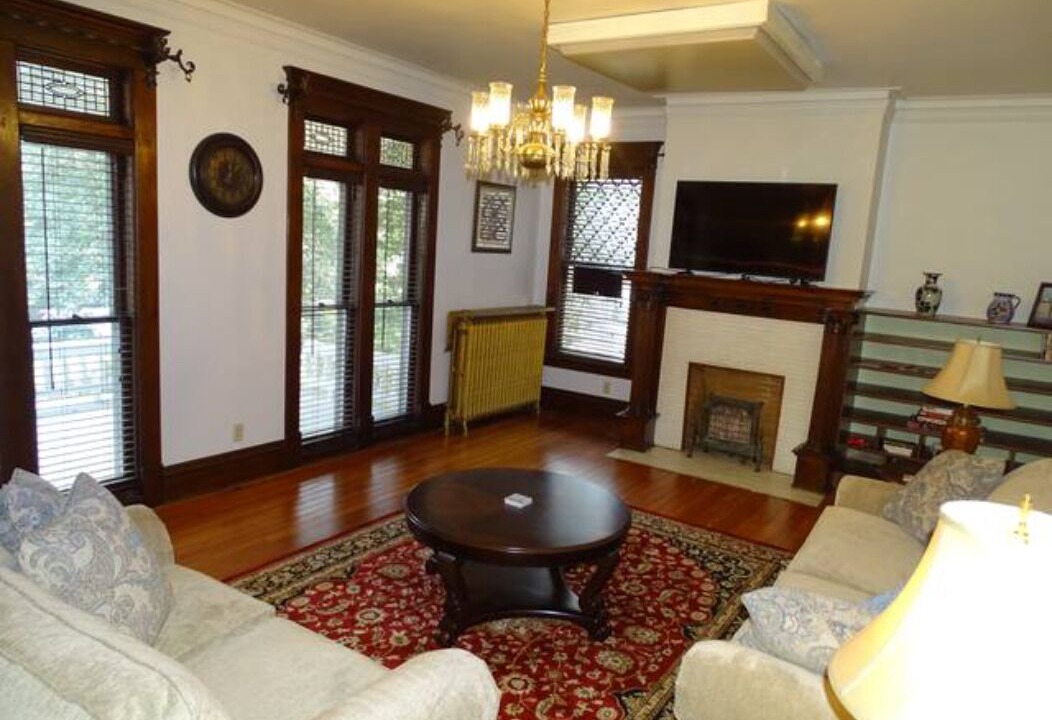 Photo of Livingroom in Marietta