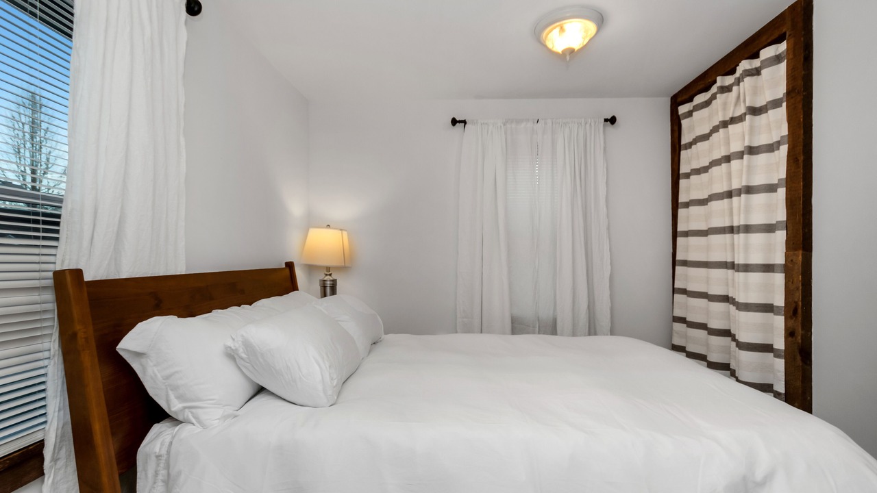 Photo of Bedroom in Esopus
