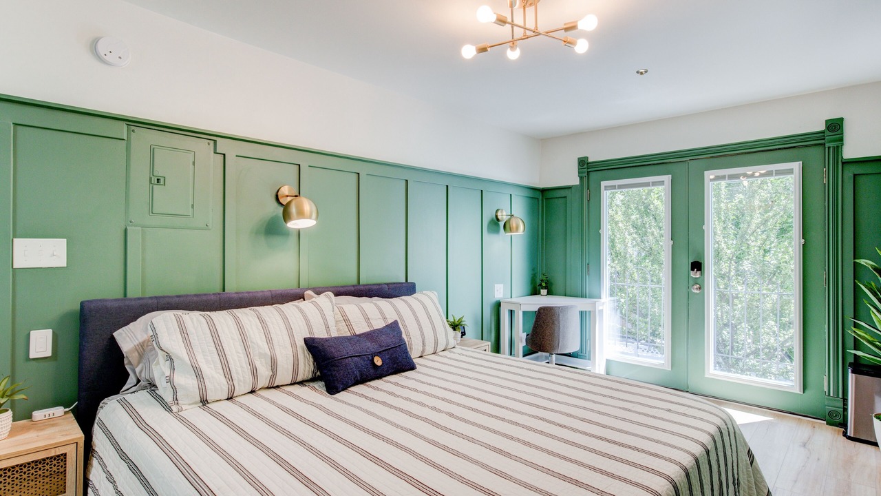Photo of Bedroom in Springville