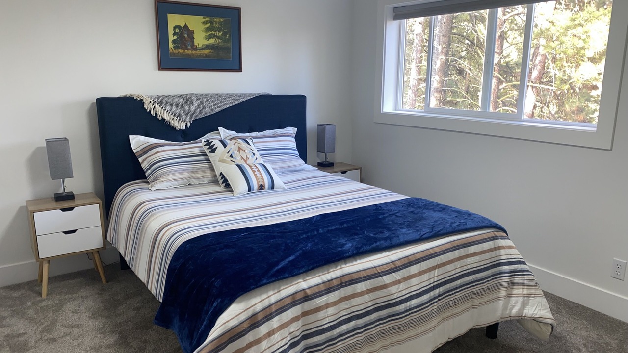 Photo of Bedroom in Cascade