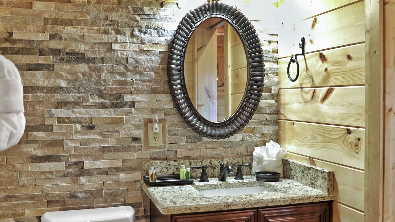 Photo of Bathroom in Chalet Village North