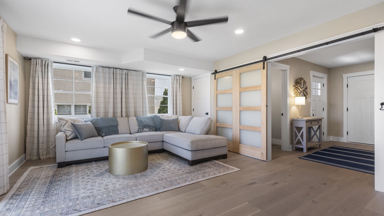 Photo of Livingroom in Southend