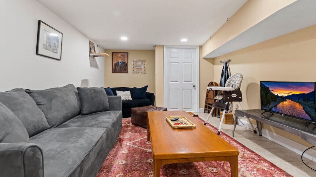 Photo of Livingroom in Brewerytown