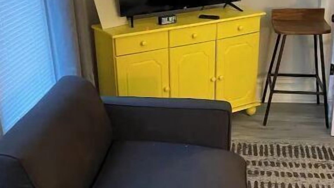 Photo of Livingroom in Bowling Green