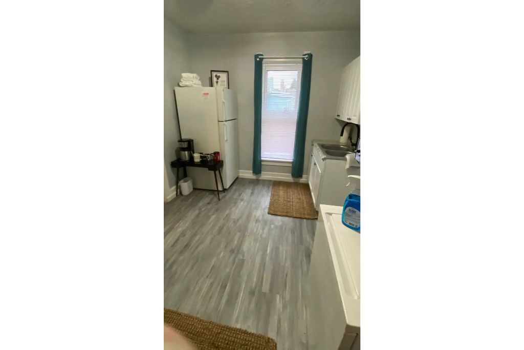 Photo of Kitchen in Bowling Green