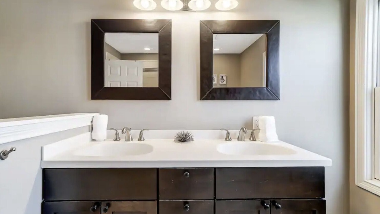 Photo of Bathroom in Mount Adams
