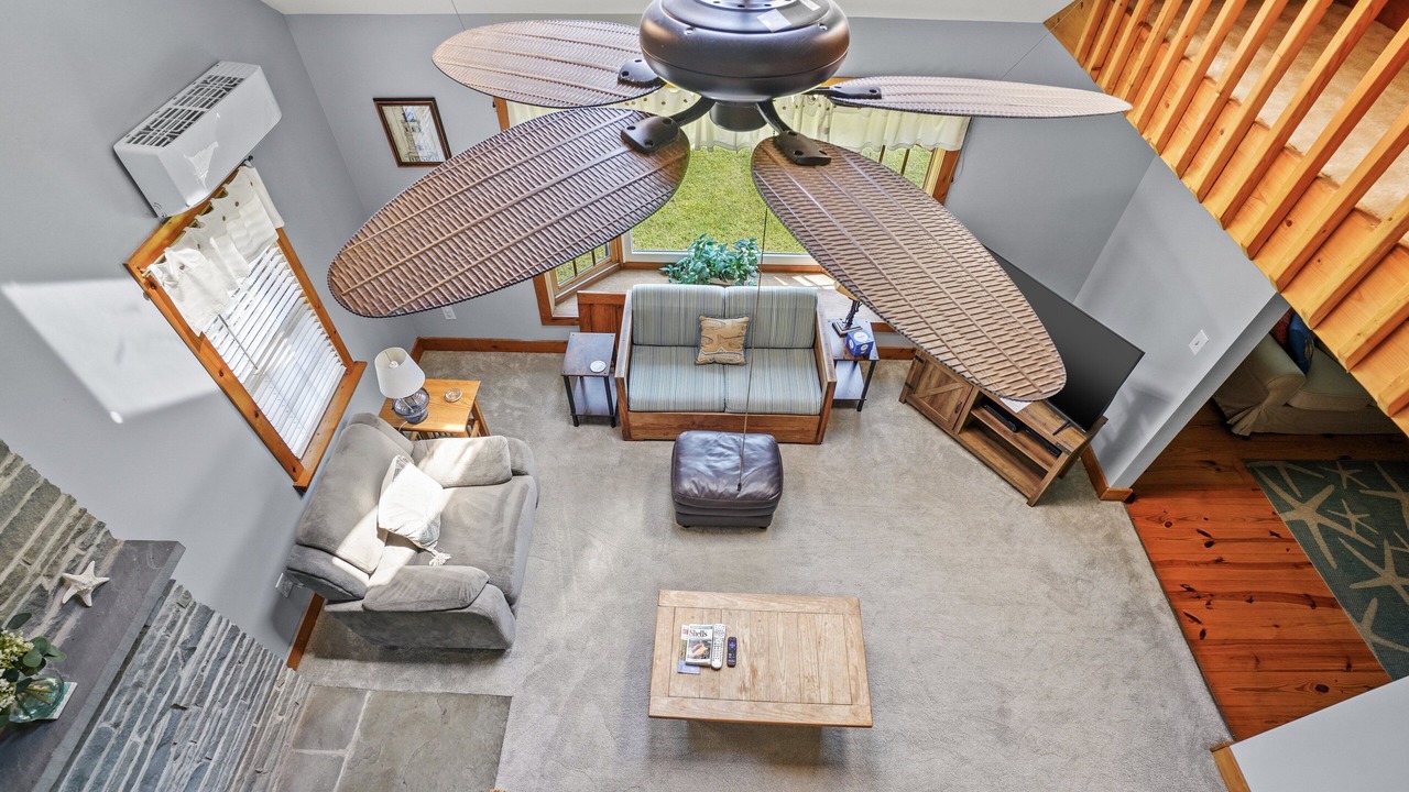 Photo of Livingroom in Piney Island