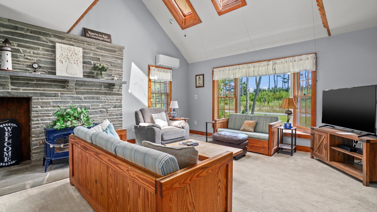 Photo of Livingroom in Piney Island