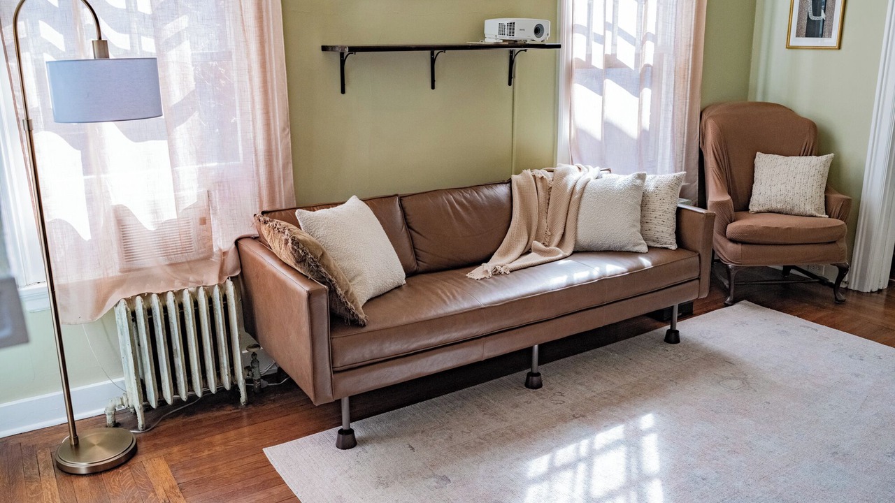 Photo of Livingroom in Wilkinsburg