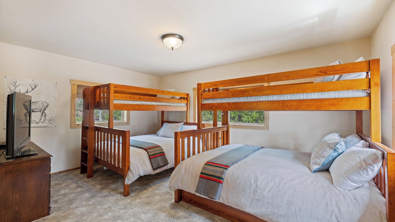 Photo of Bedroom in Cascade
