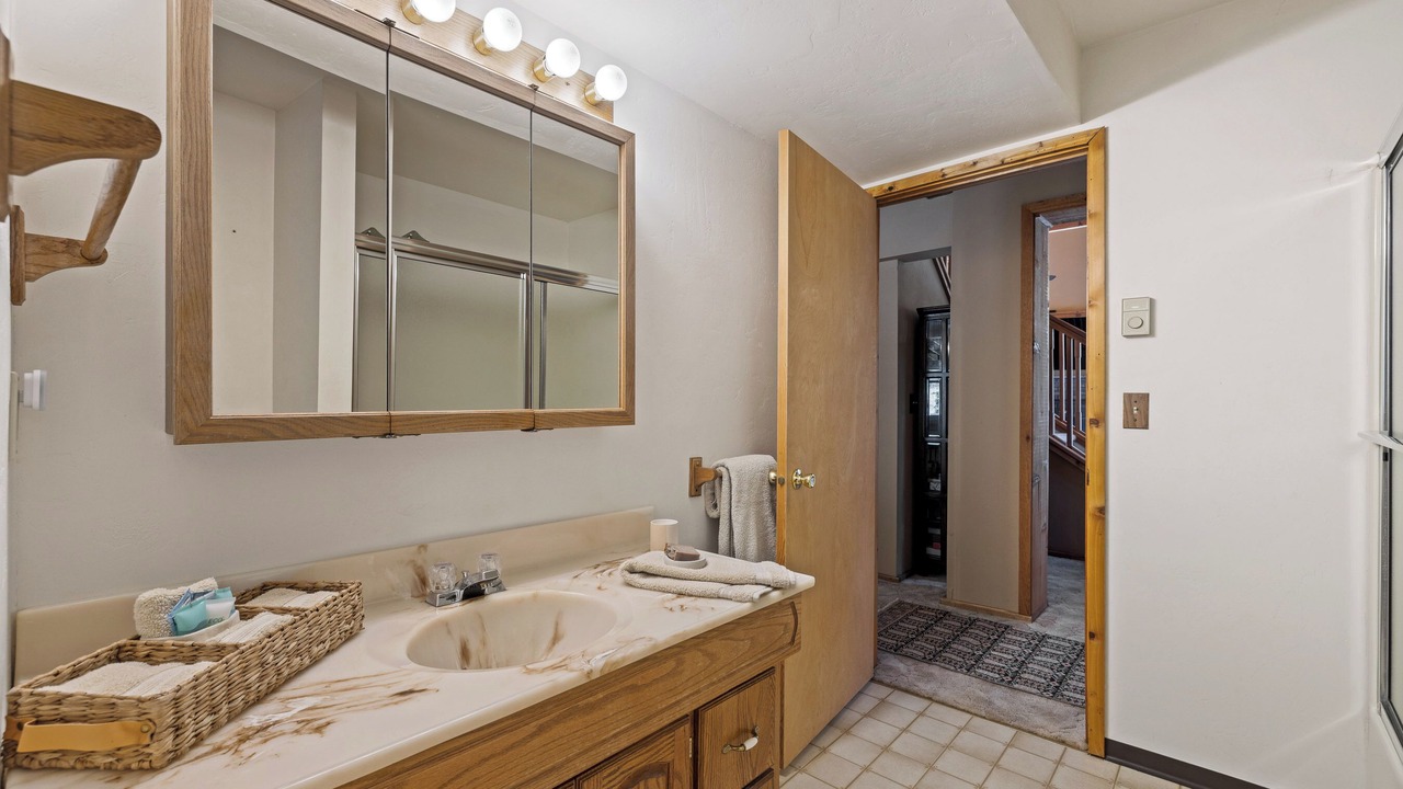Photo of Bathroom in Cascade