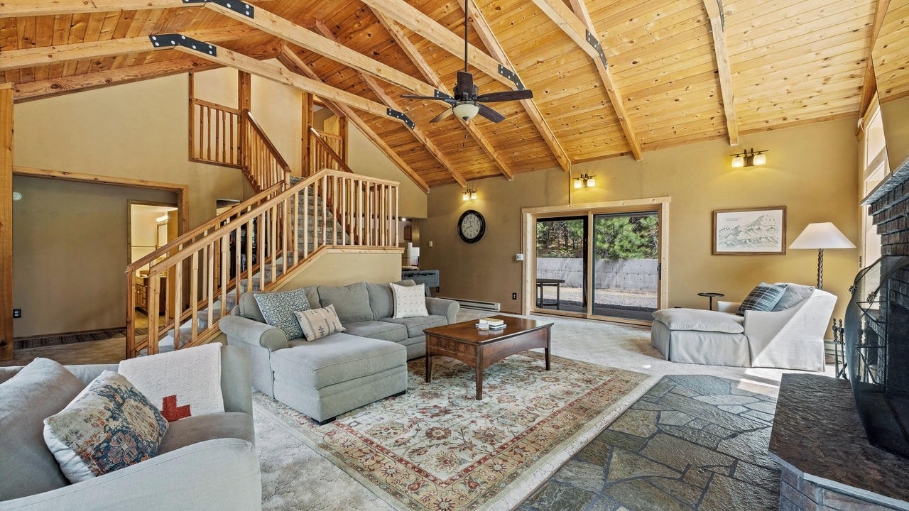 Photo of Livingroom in Cascade