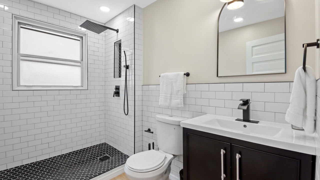 Photo of Bathroom in Lakewood