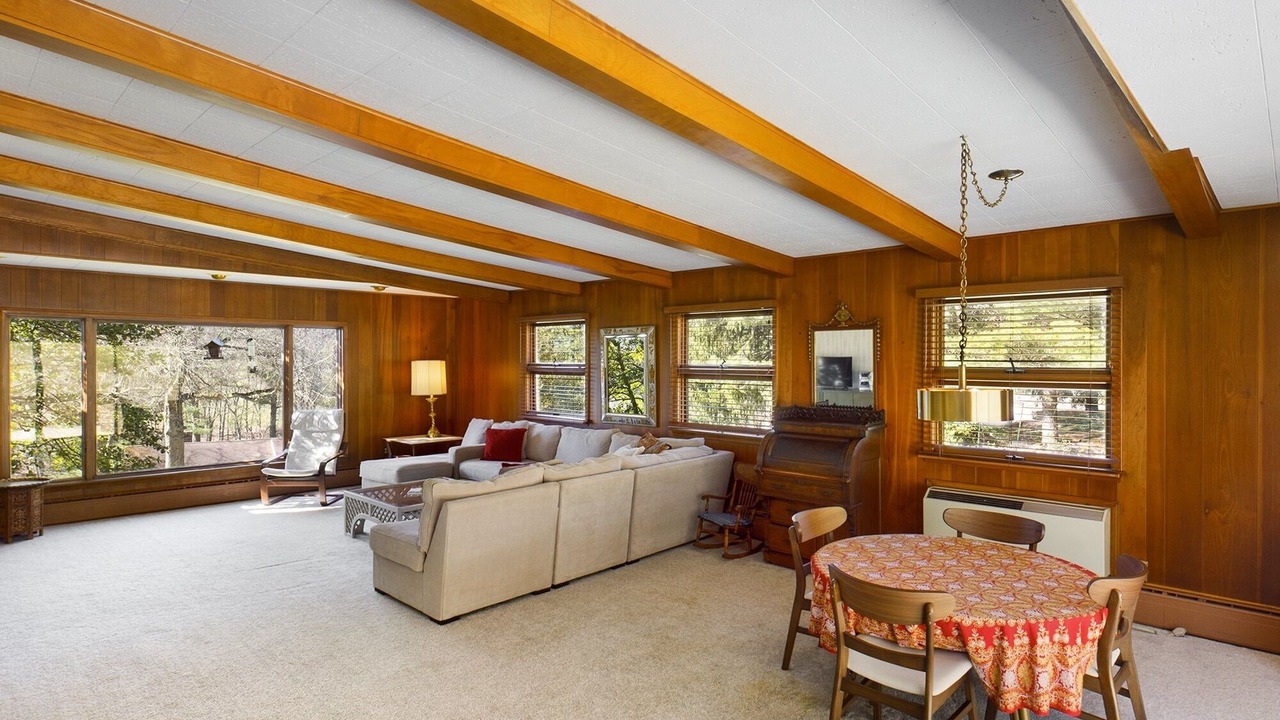 Photo of Livingroom in Downtown Phoenix