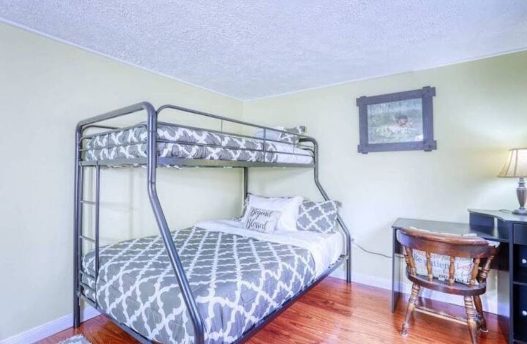 Photo of Bedroom in Pocono Lake