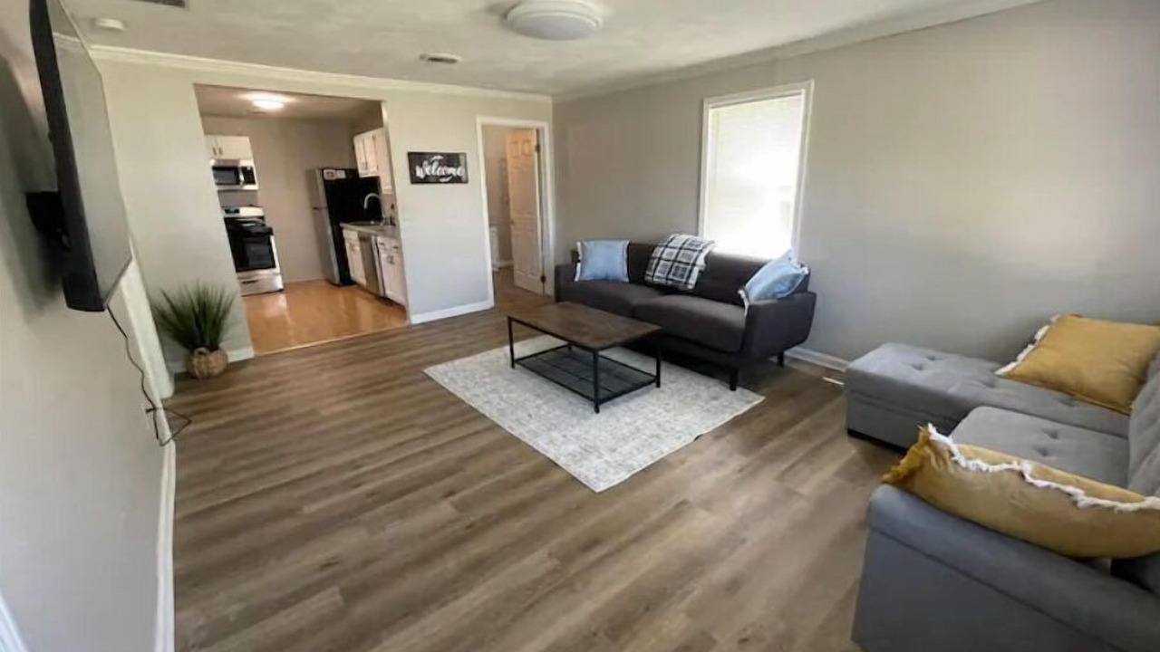 Photo of Livingroom in Norwalk