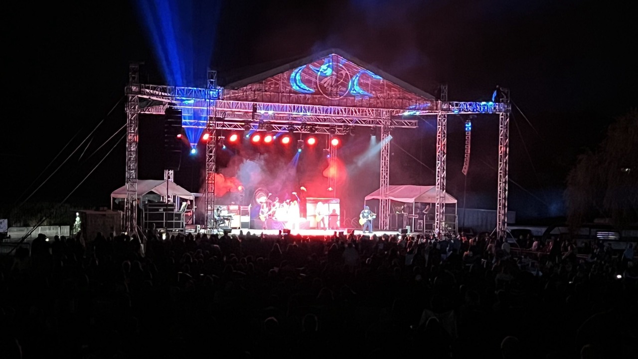 Photo of Outdoor in Sunbury