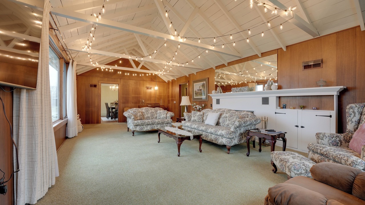 Photo of Bedroom in Hillsdale