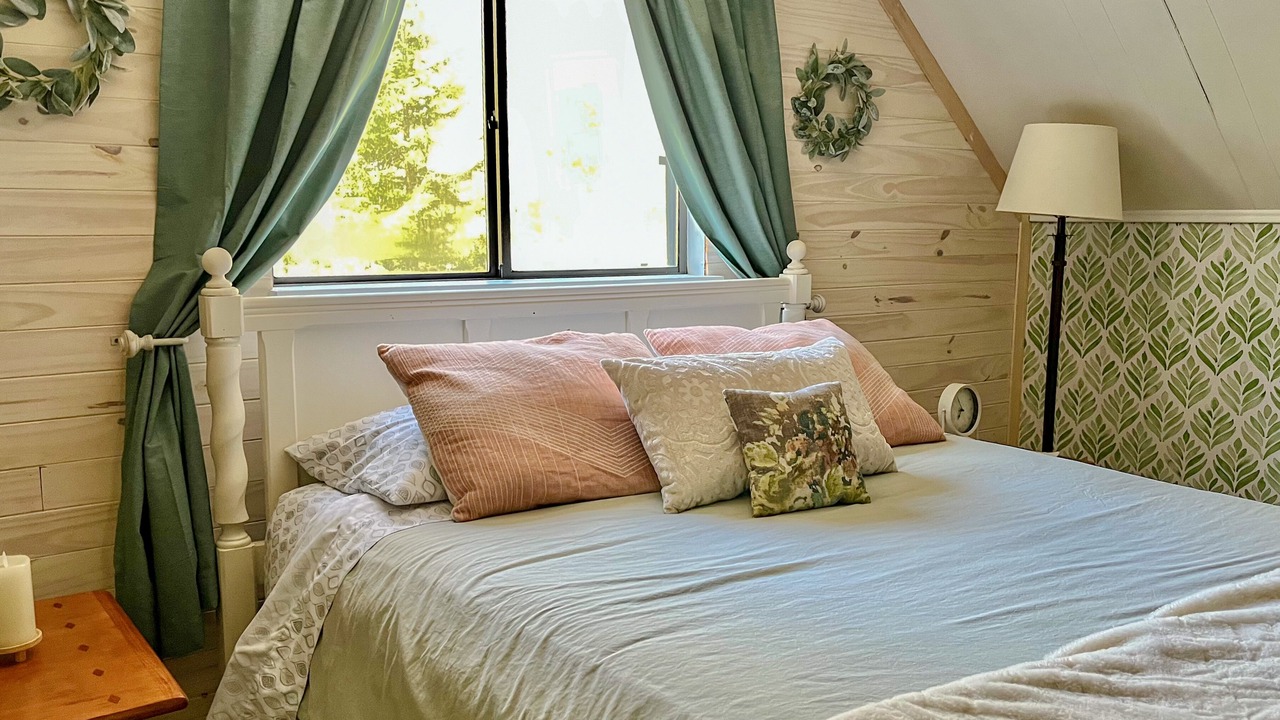 Photo of Bedroom in Jim Thorpe