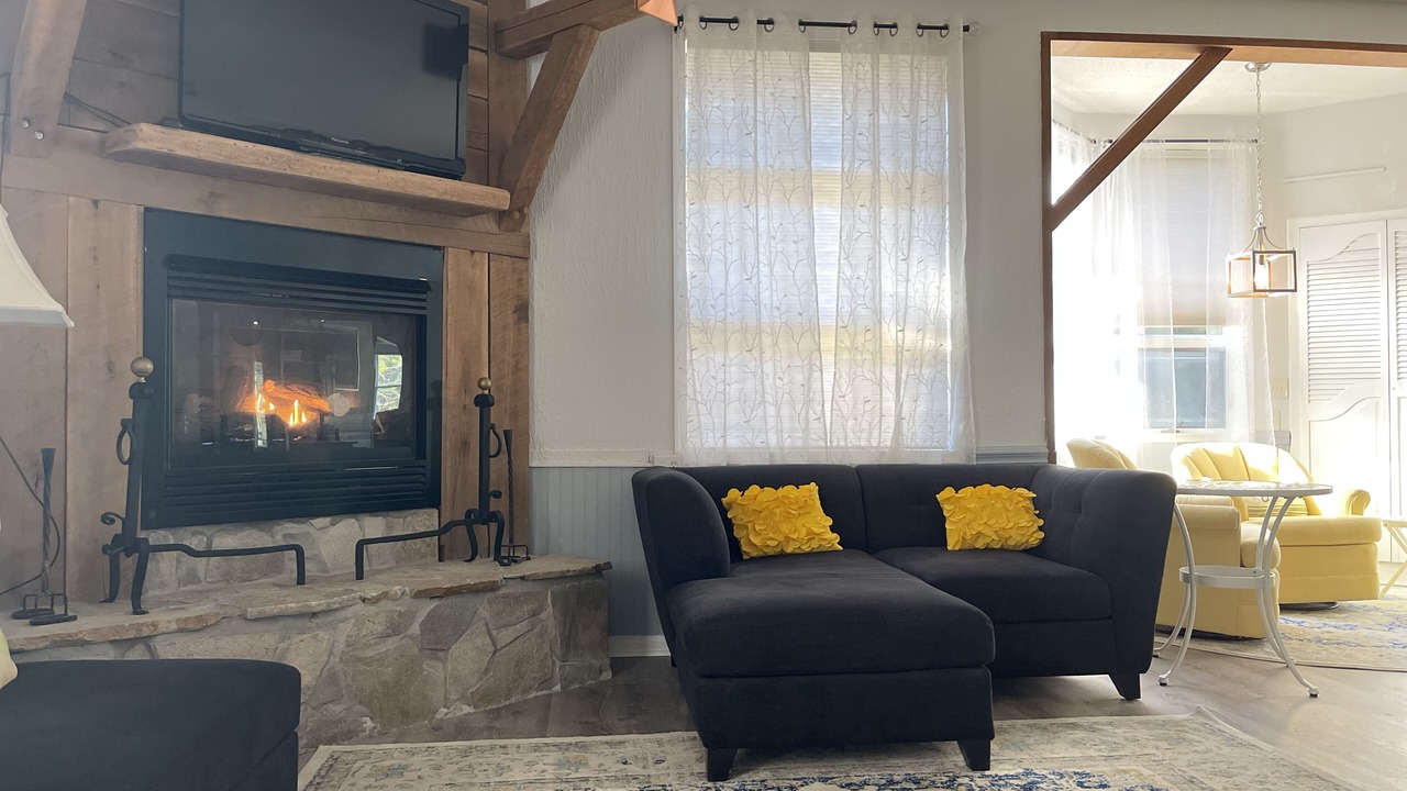 Photo of Livingroom in Frankford