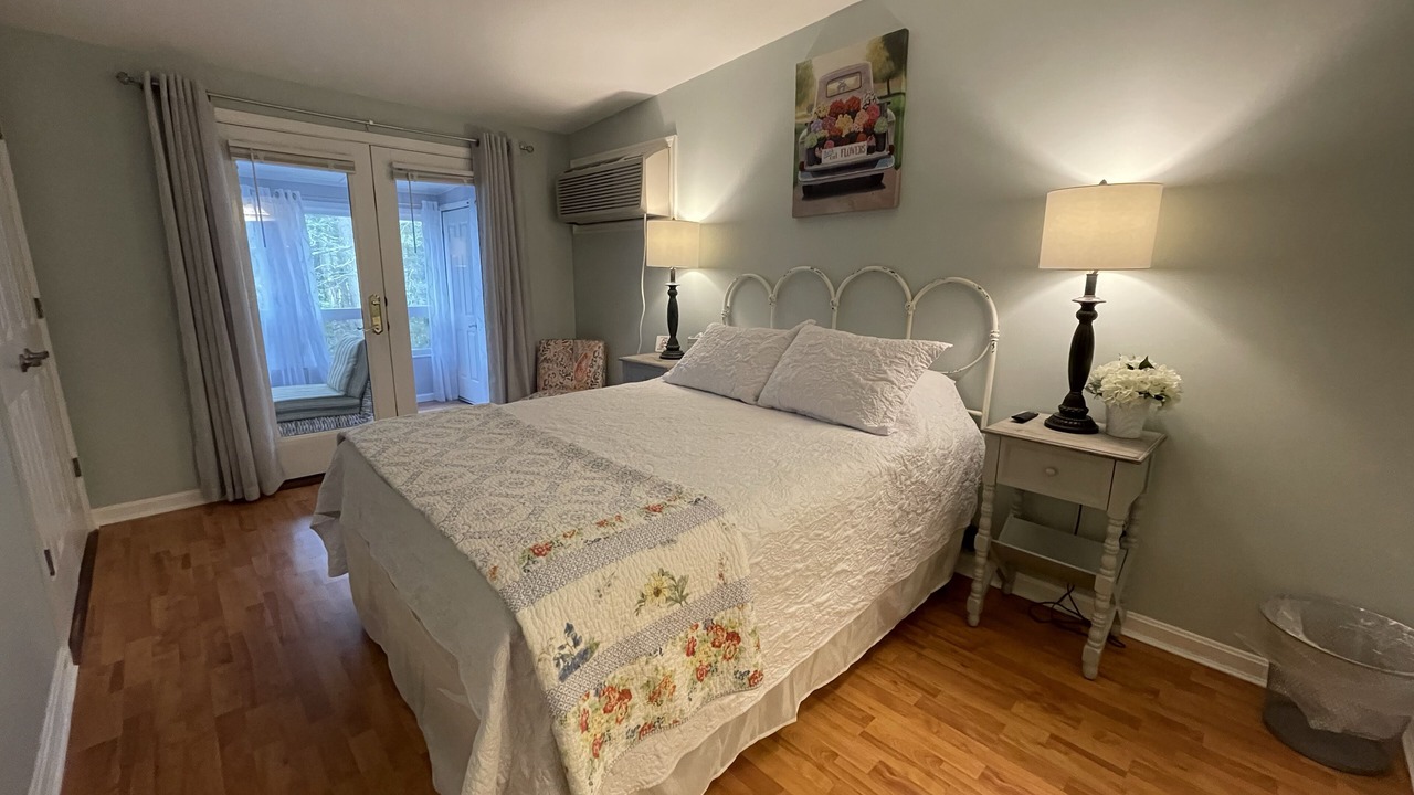 Photo of Bedroom in Frankford