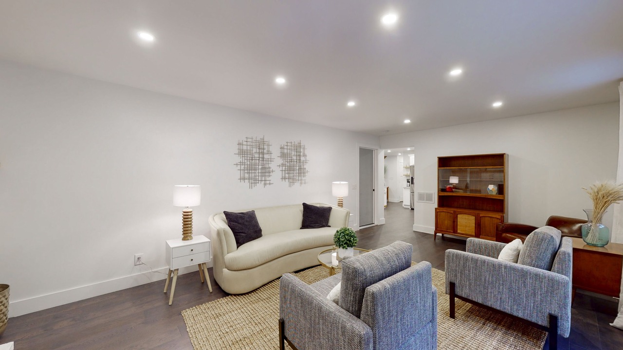 Photo of Livingroom in Corning