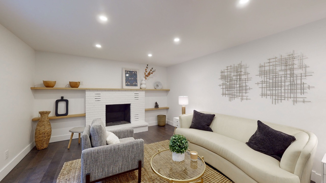 Photo of Livingroom in Corning