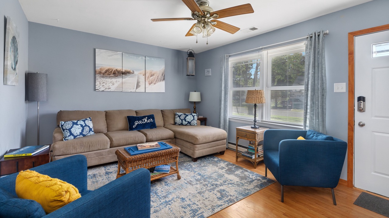 Photo of Livingroom in Lower Township
