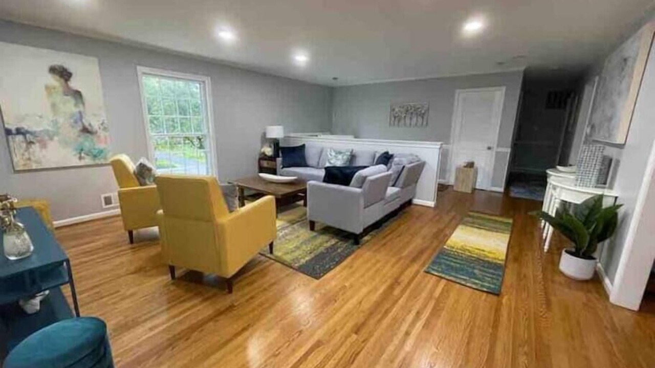 Photo of Livingroom in Colesville