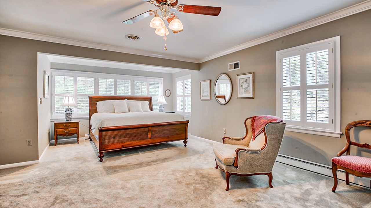 Photo of Bedroom in Historic District
