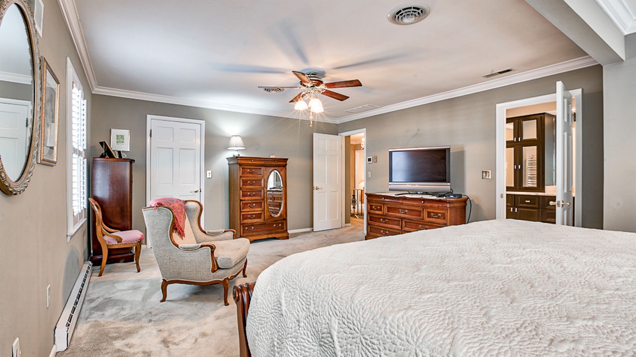 Photo of Bedroom in Historic District