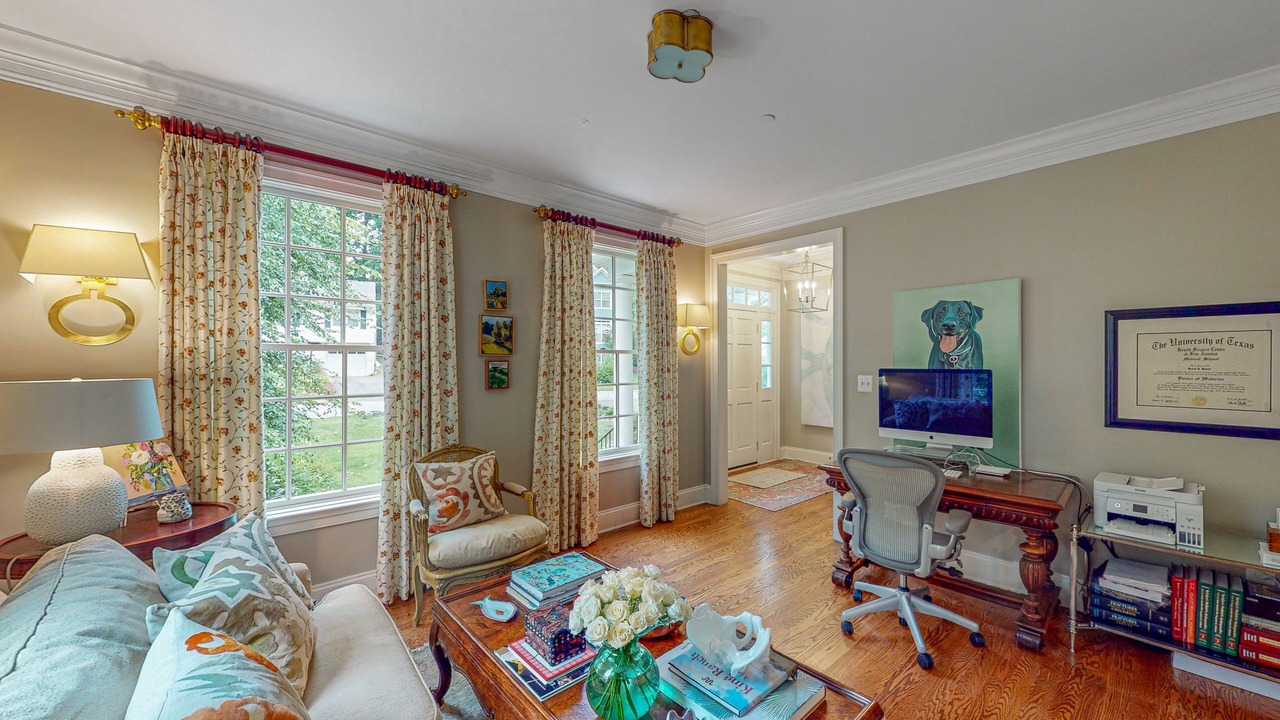 Photo of Livingroom in West Annapolis