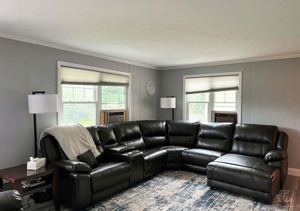 Photo of Livingroom in Flinton