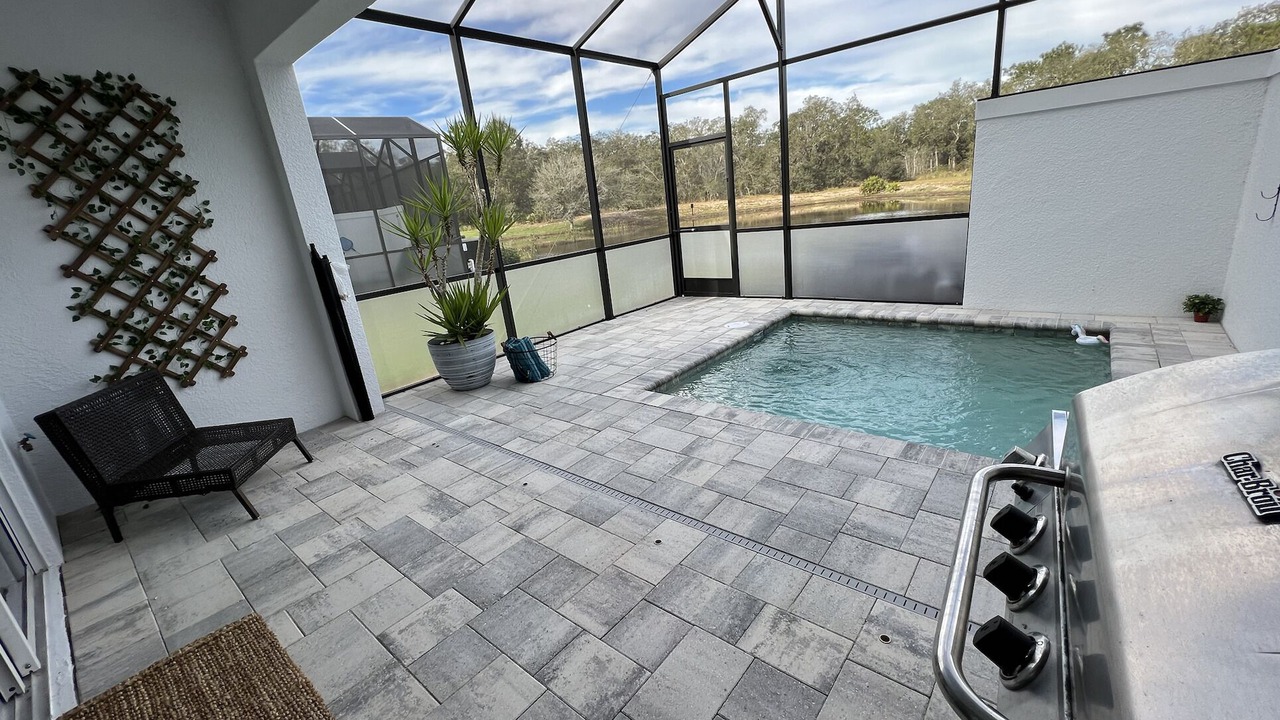 Photo of Outdoor in Sunrise Lakes