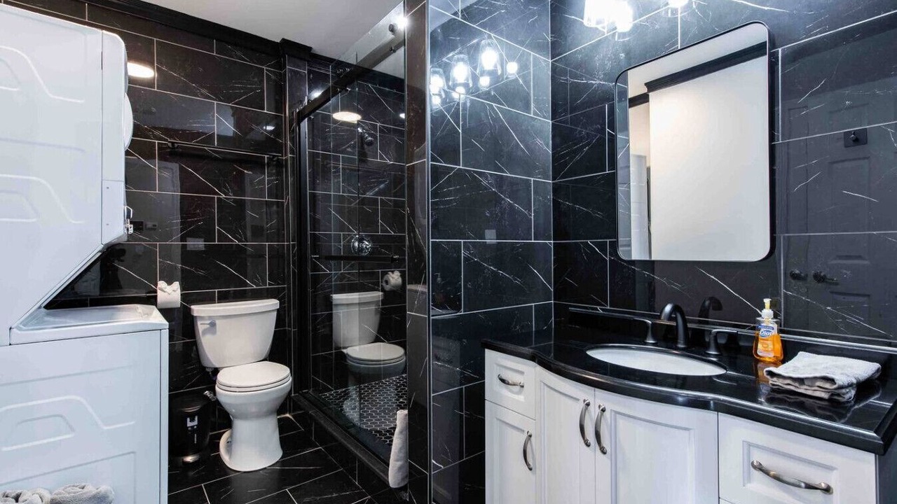 Photo of Bathroom in Prospect