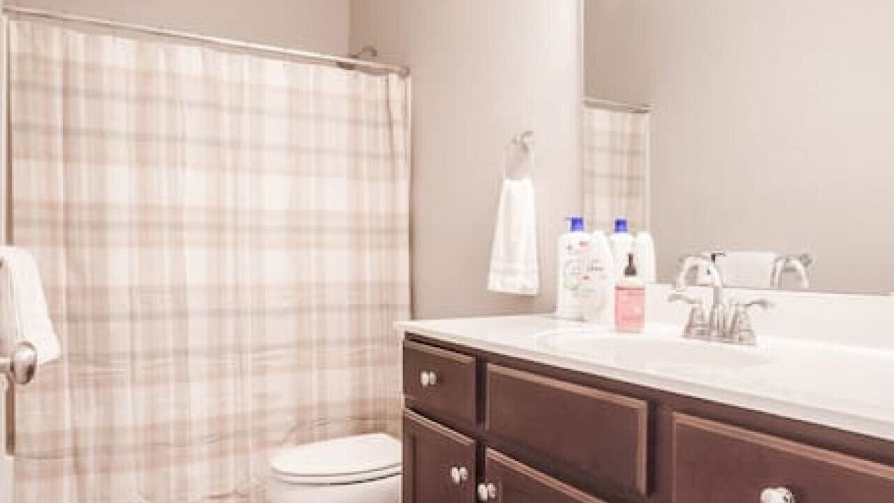 Photo of Bathroom in Landen