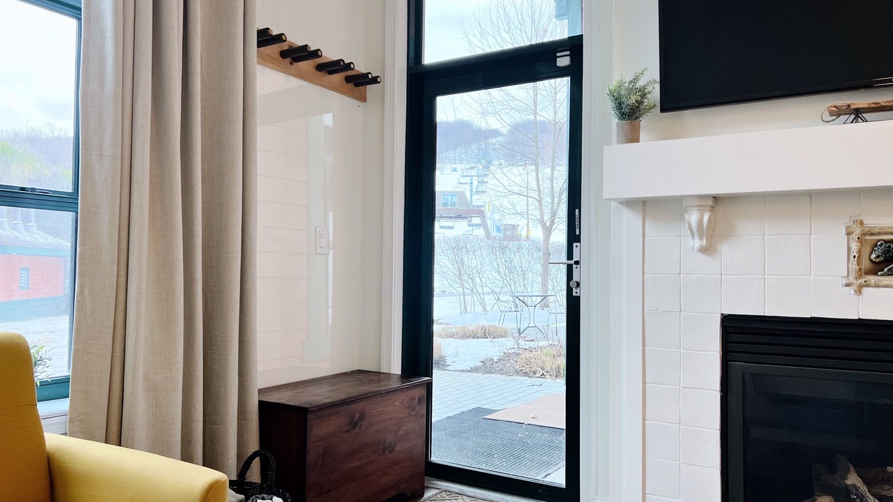 Photo of Livingroom in Vernon