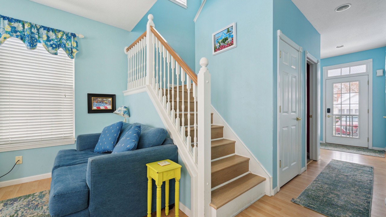 Photo of Livingroom in Lakeside