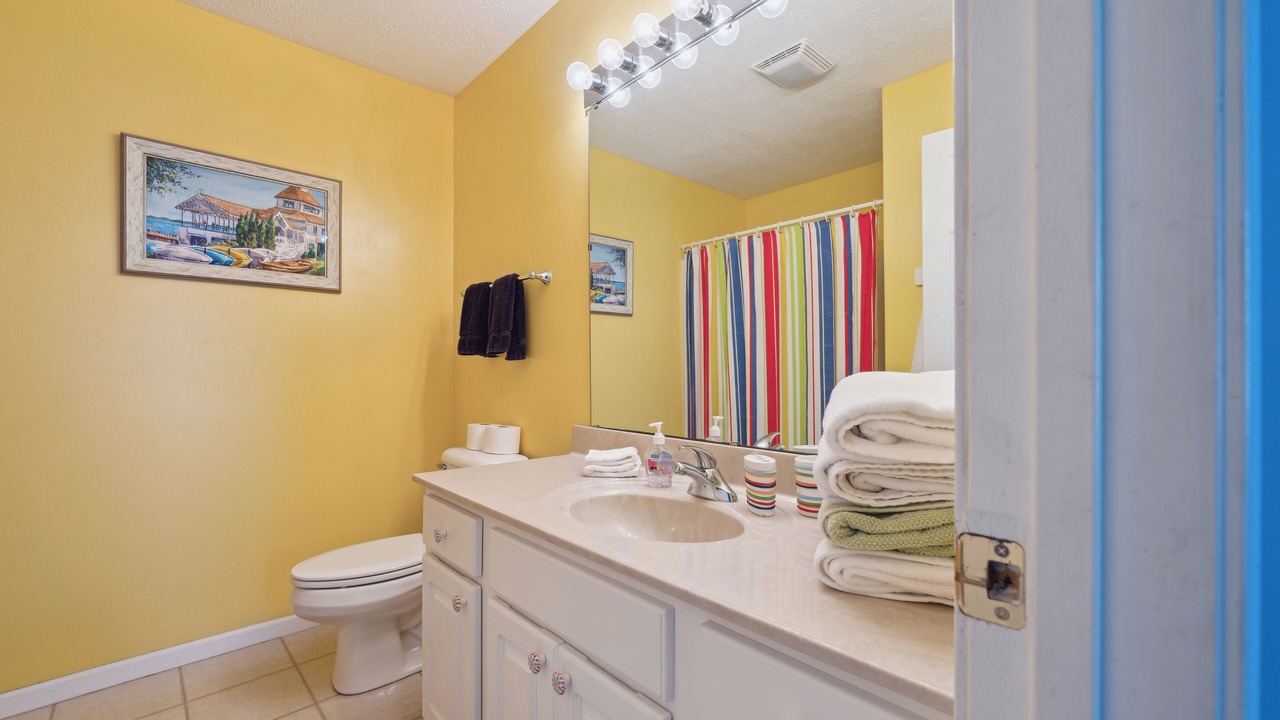 Photo of Bathroom in Lakeside