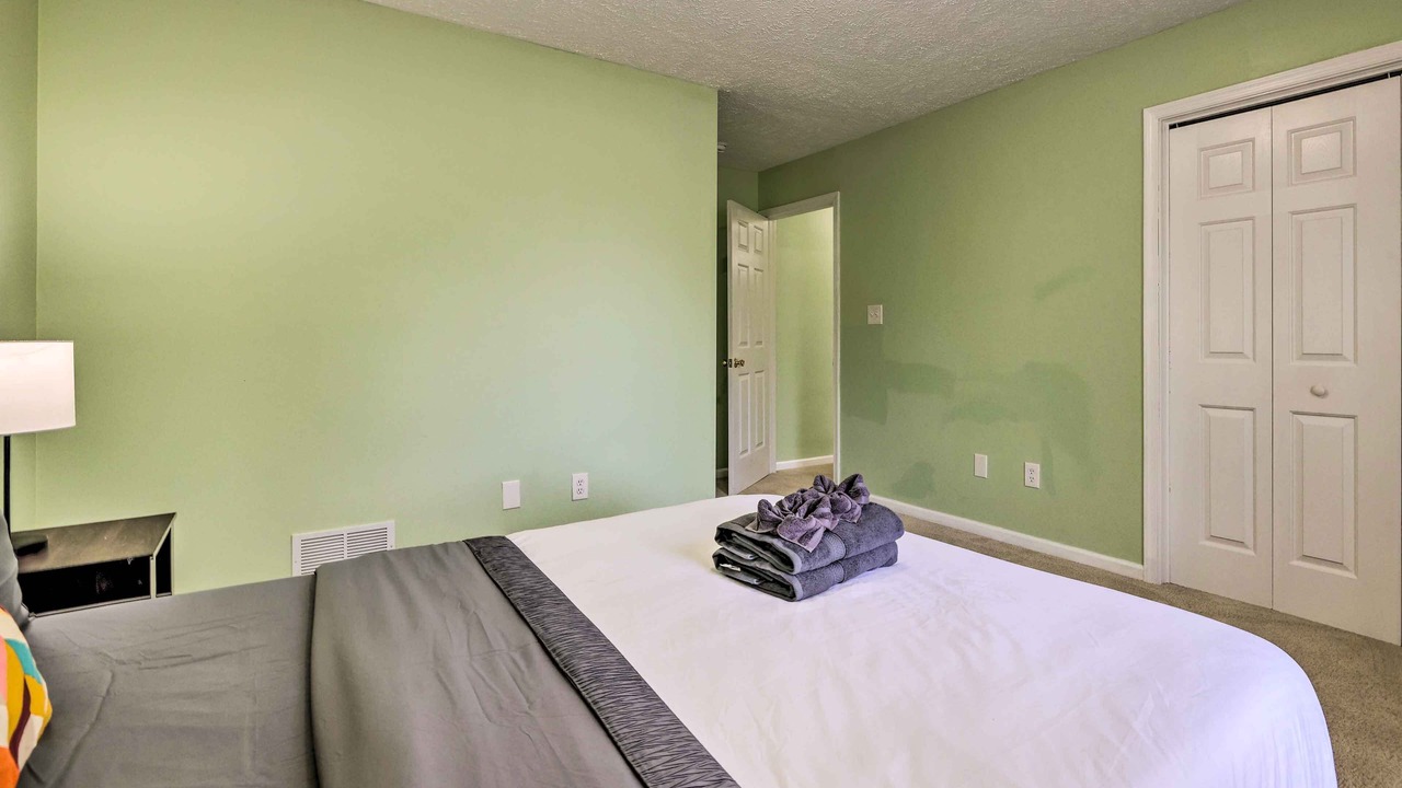 Photo of Bedroom in Long Pond